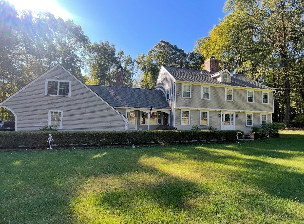 Colonial Siding Refresh